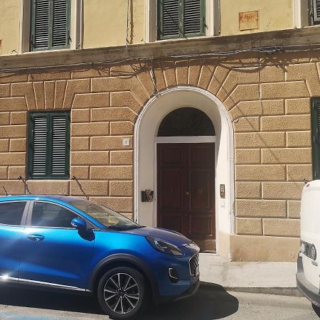 Апартаменты Porta A Mare, Free Parking Ливорно Экстерьер фото
